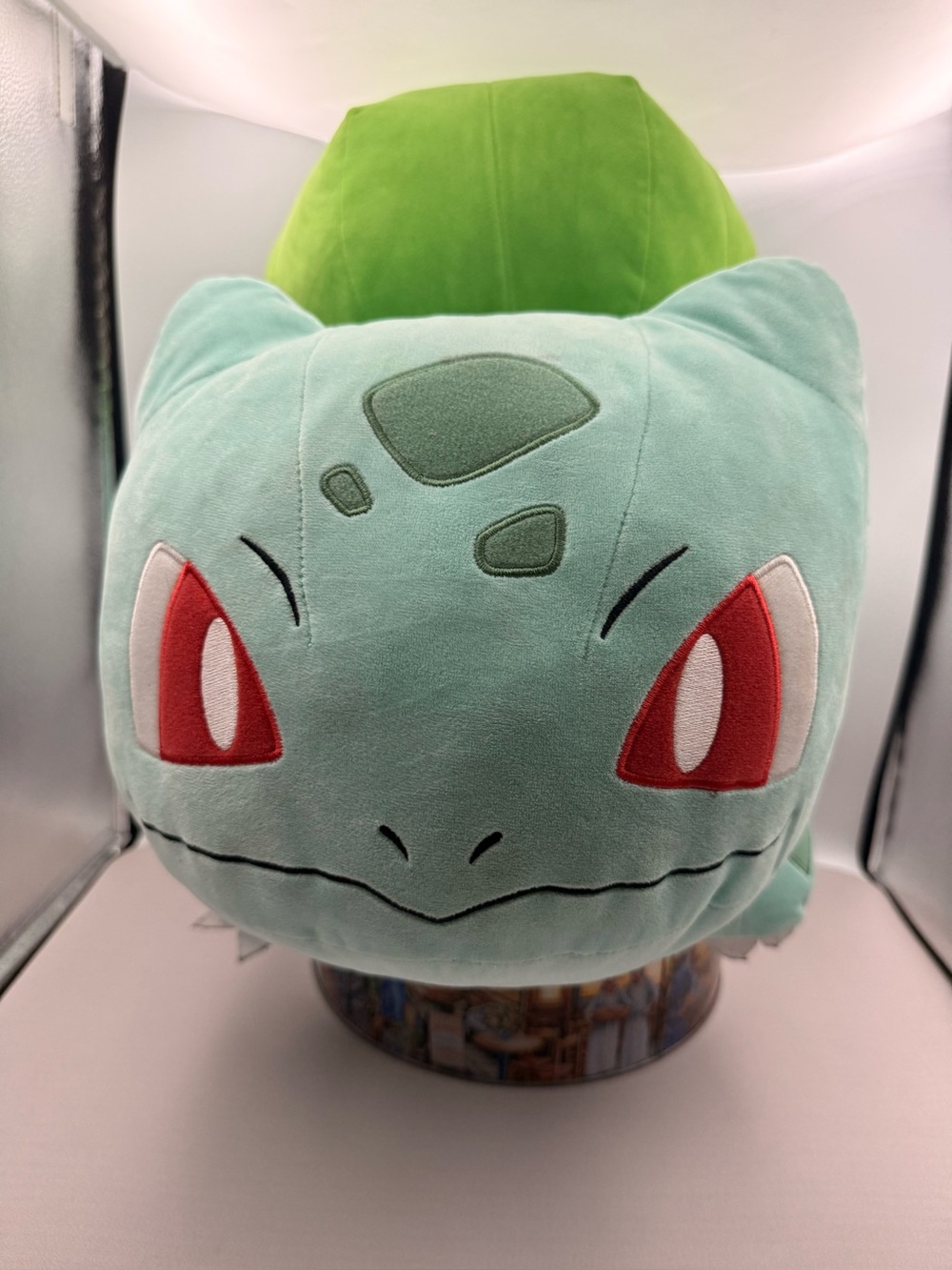 Pokemon Bulbasaur Plush - Light Green Body, Bright Green Bulb, Red Eyes